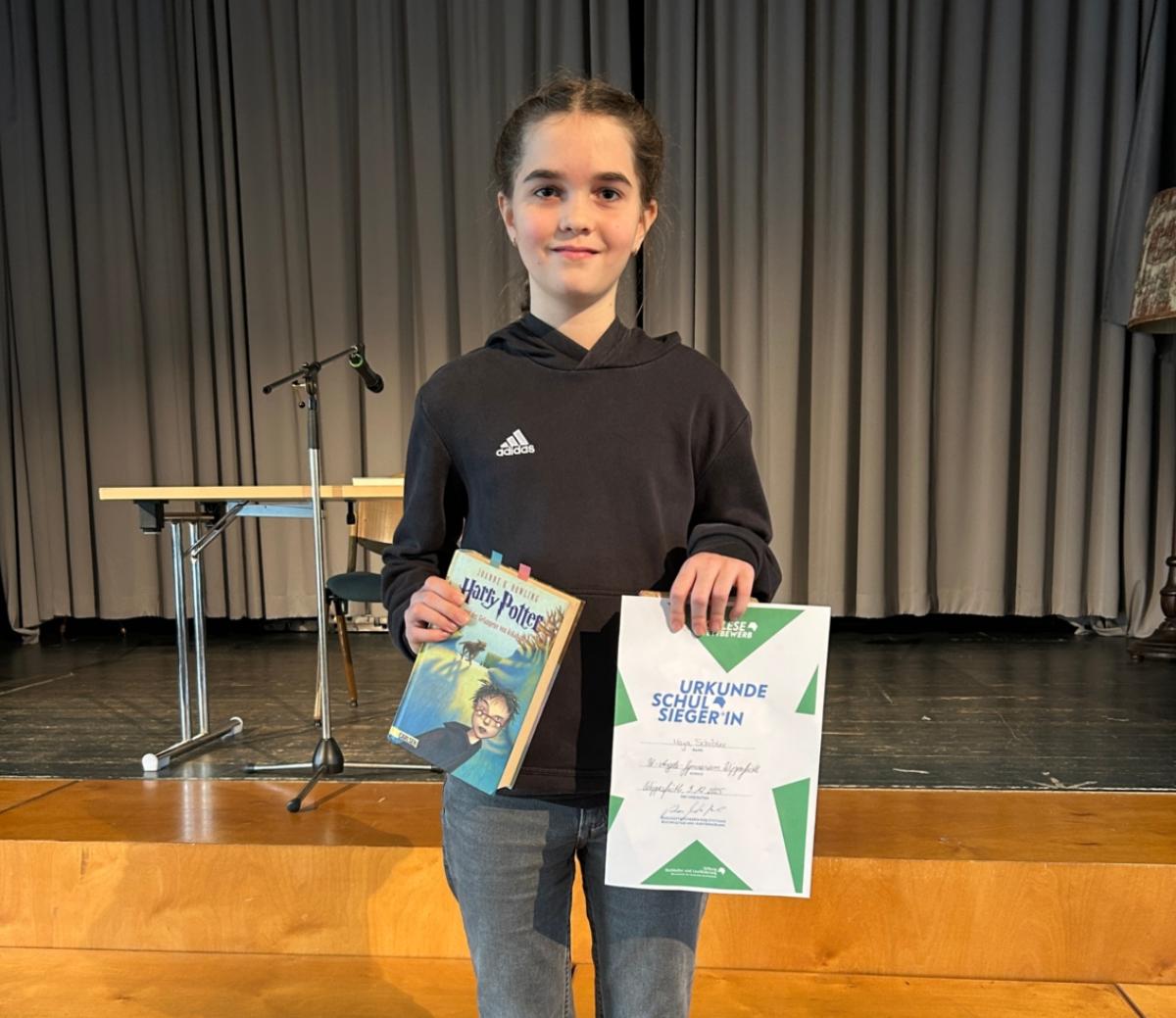 Unsere Schulsiegerin des Vorlesewettbewerbs 2025 Maja Schröter
